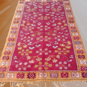 Vintage floral moroccan rug